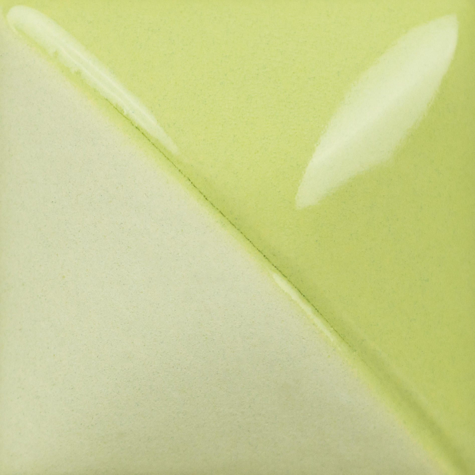 UG-68 APPLE GREEN (59ML)