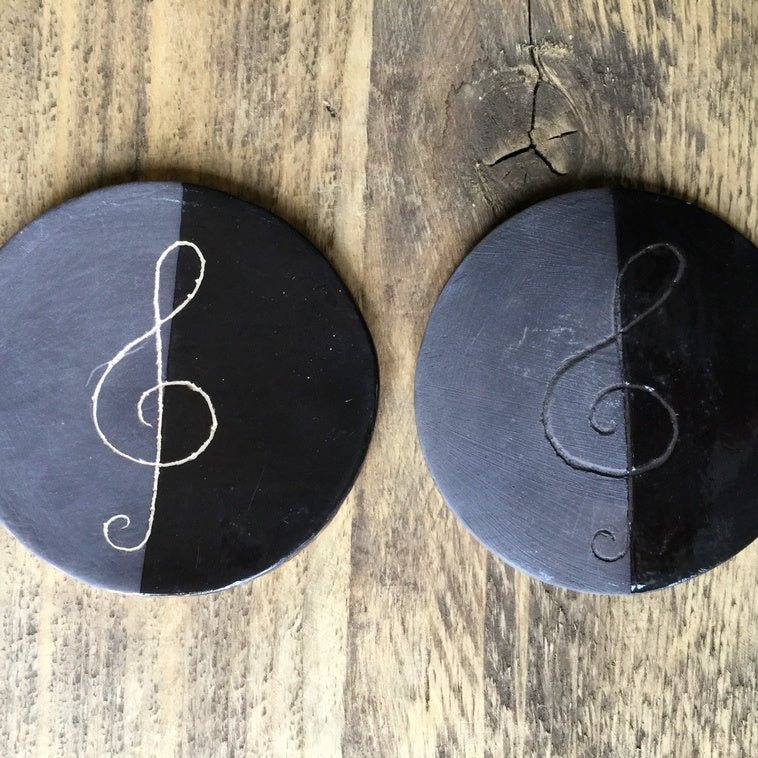 B9048 BOTZ ENGOBE NOIR 200 ML