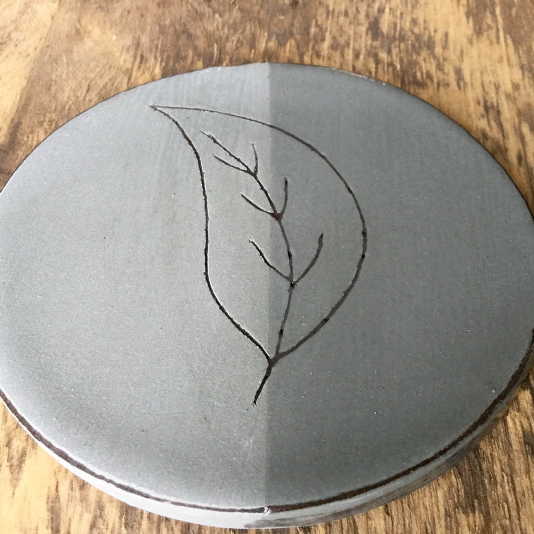 B9049 BOTZ ENGOBE GRIS 200 ML