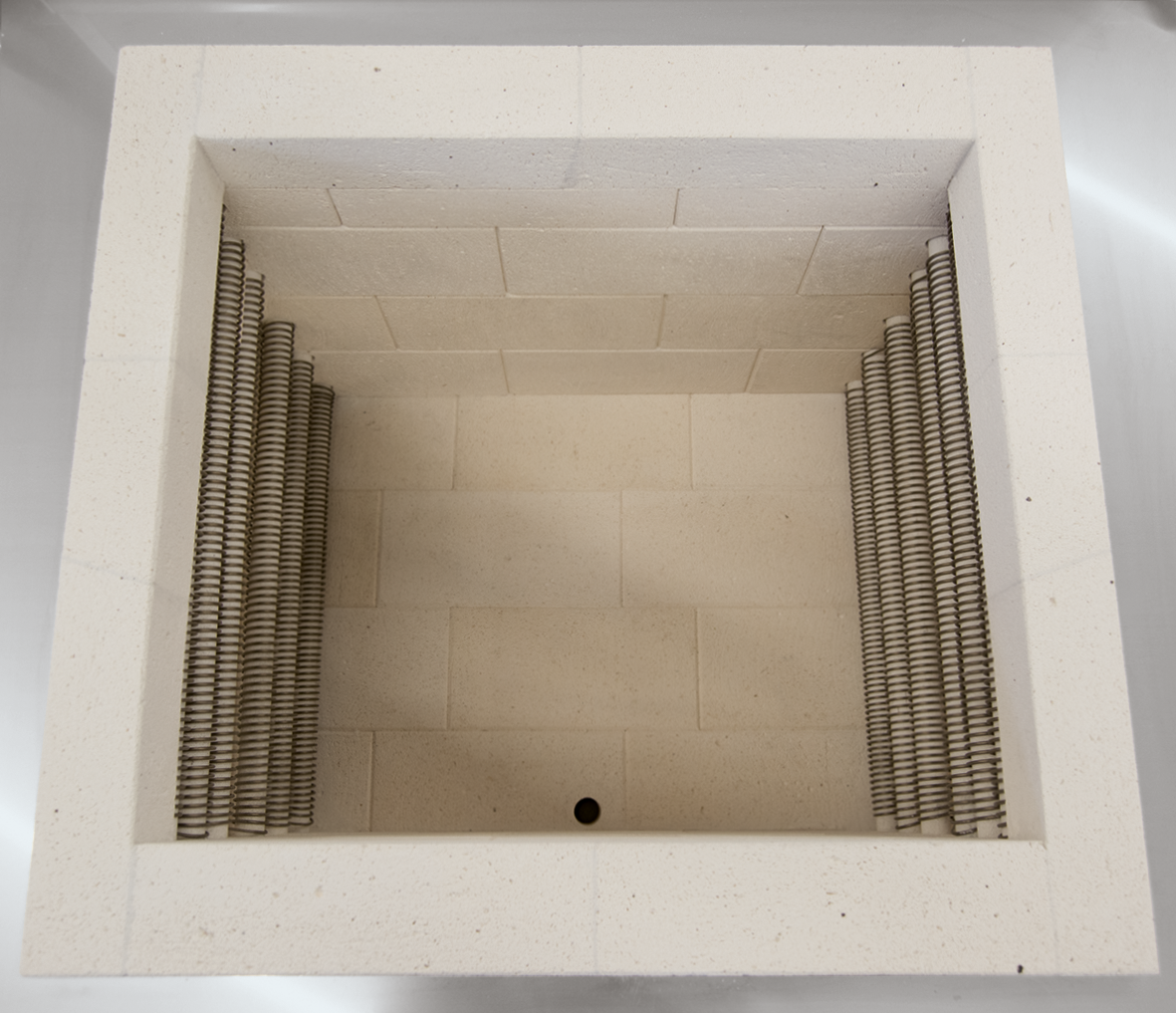 Four Nabertherm HO70/R AC590 400V