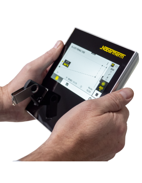 Four Nabertherm Top16/R AC590 230V