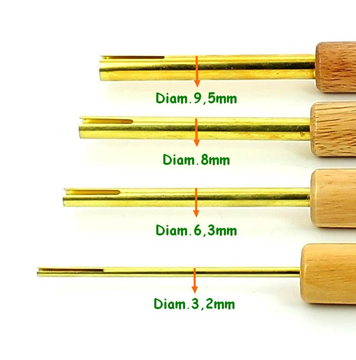 SERIE DE 4 OUTILS A EVIDER C45