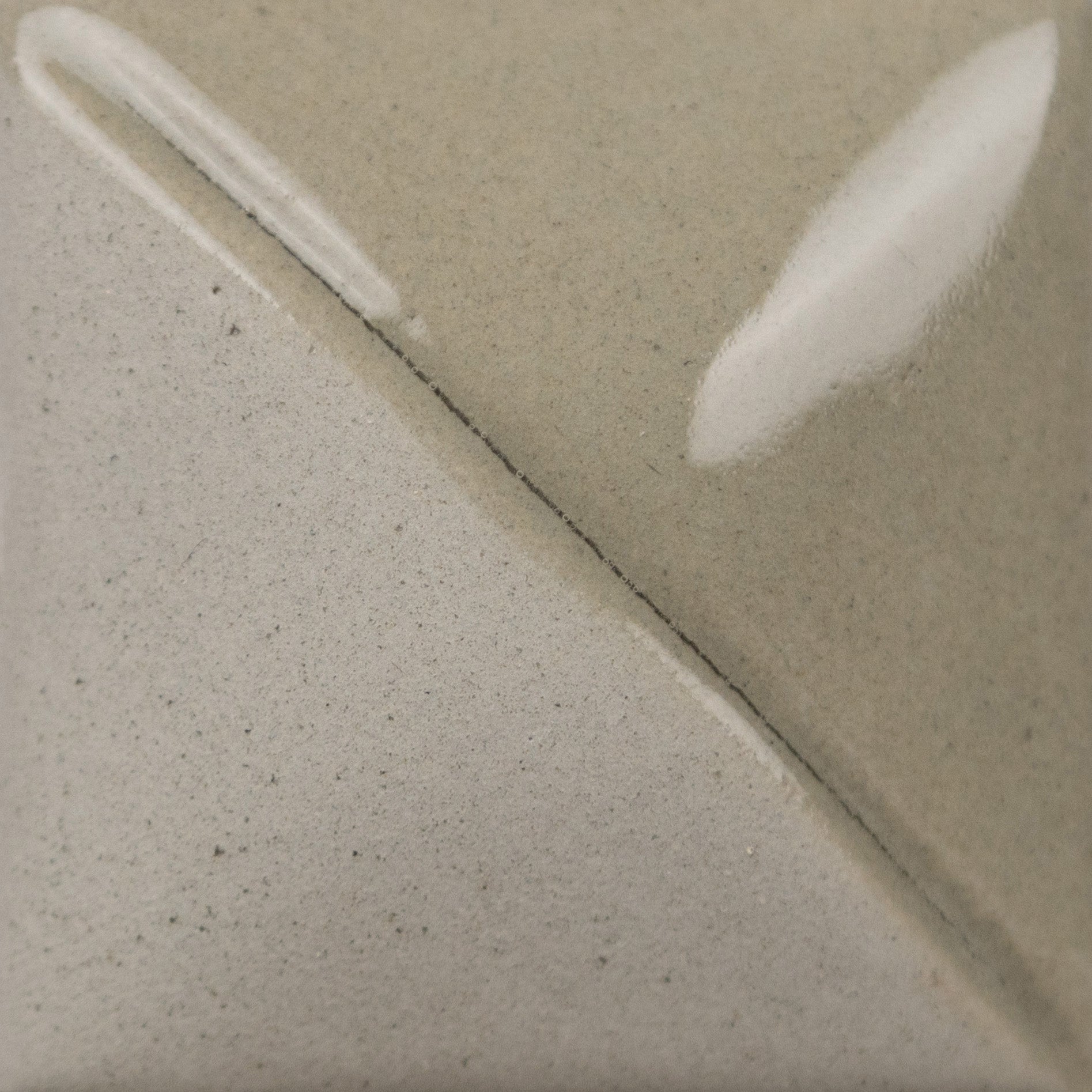 Engobe Mayco Fundamentals® - UG221 CEMENT